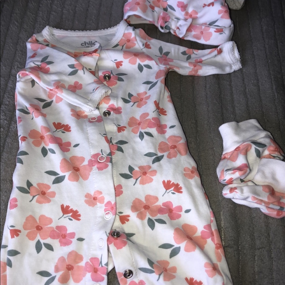 Newborn long sleeve set